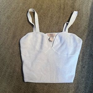 Light gray fitted crop top